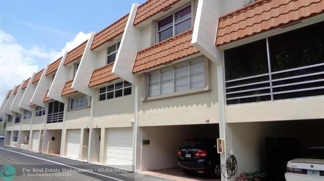 1 of 39 - 5555 N Ocean Boulevard 45, Lauderdale By The Sea, FL