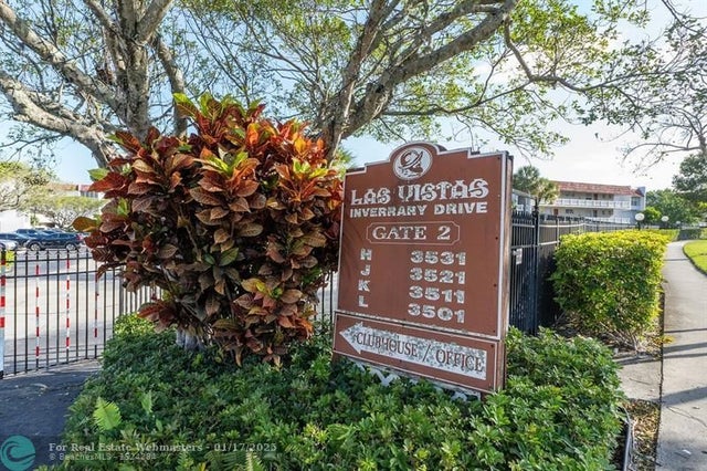 4 of 32 - 3551 Inverrary Dr 404, Lauderhill, FL