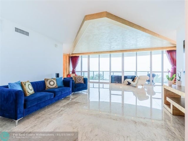 3 of 89 - 3101 S Ocean Dr 508, Hollywood, FL