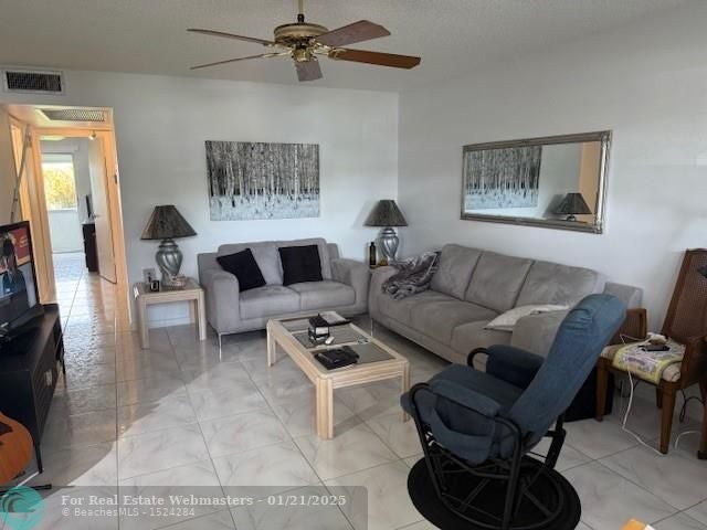 1 of 19 - 679 Durham Y 679, Deerfield Beach, FL