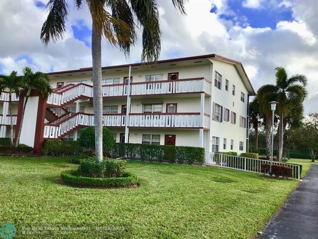 1 of 25 - 84 Brighton B 84, Boca Raton, FL