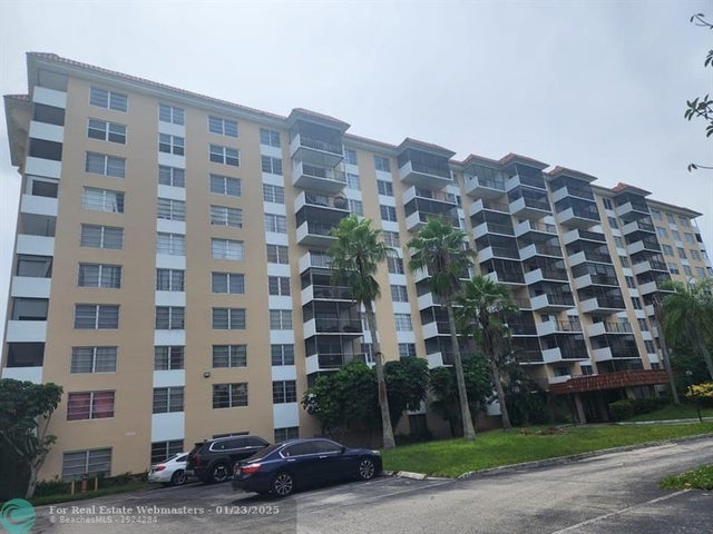 1 of 11 - 4174 Inverrary Dr 811, Lauderhill, FL