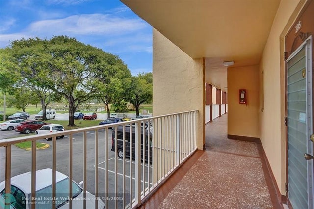 3 of 21 - 8861 Sunrise Lakes Blvd 205, Sunrise, FL