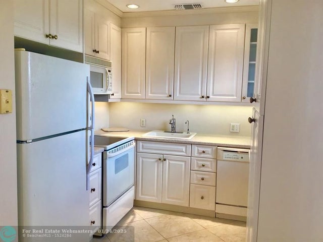 4 of 32 - 336 Brighton H 336, Boca Raton, FL