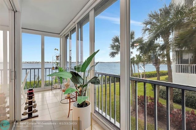 2 of 42 - 1140 Sw Chapman 401, Palm City, FL