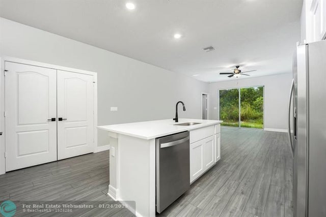3 of 12 - 5405 Gladness Ct, Fort Pierce, FL