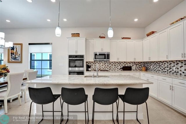 4 of 39 - 8327 W Blue Spring Dr 8327, Parkland, FL