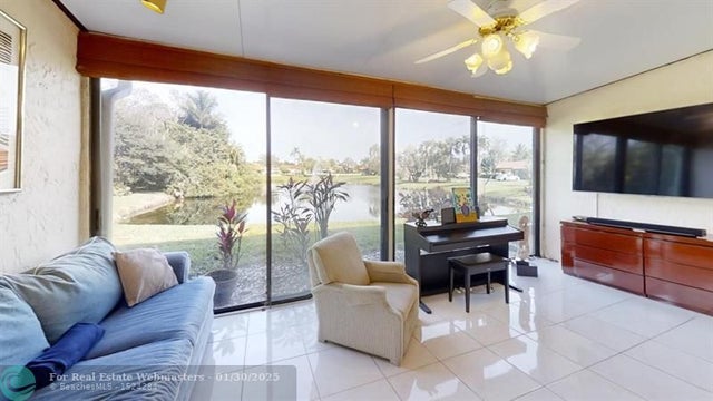 1 of 41 - 8460 Casa Del Lago E, Boca Raton, FL