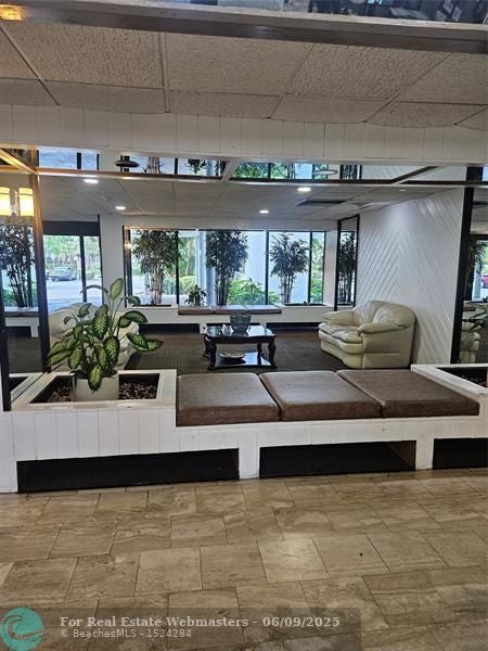 3 of 43 - 4200 Hillcrest Dr 910, Hollywood, FL