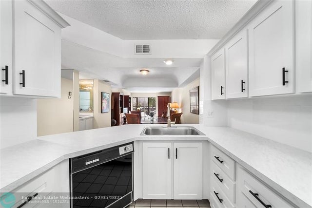 3 of 31 - 23345 Carolwood Ln 307, Boca Raton, FL