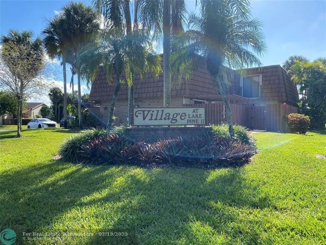 1 of 29 - 1301 Sw 120th Way 0, Davie, FL