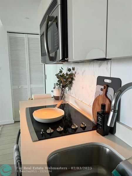 3 of 13 - 2602 E Hallandale Beach Blvd R1010, Hallandale, FL