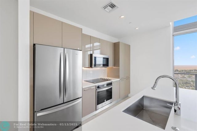 1 of 39 - 2000 Metropica Way Ph01, Sunrise, FL