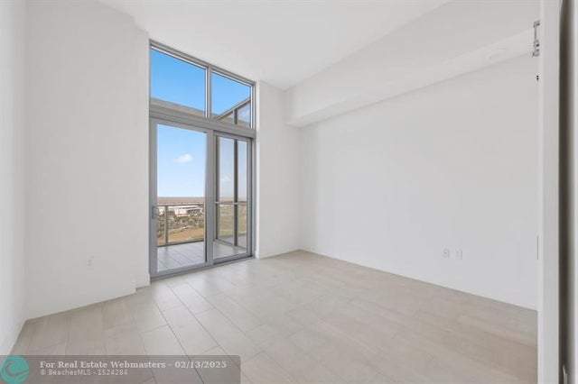 5 of 39 - 2000 Metropica Way Ph01, Sunrise, FL
