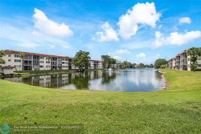 1 of 23 - 411 S Hollybrook Dr 203, Pembroke Pines, FL
