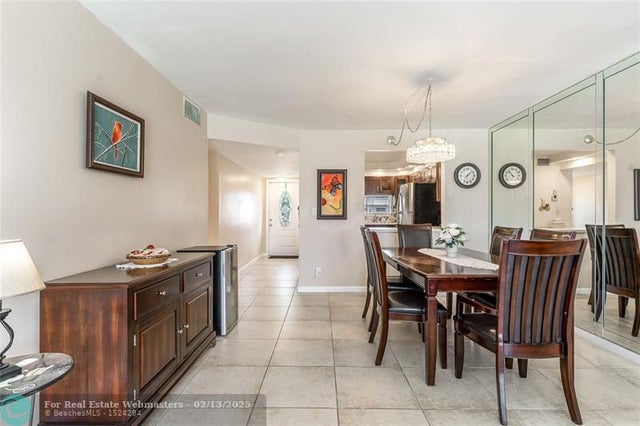 4 of 23 - 411 S Hollybrook Dr 203, Pembroke Pines, FL