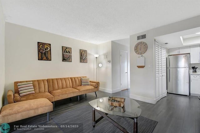 2 of 30 - 3708 Sw 59th Ter 68, Fort Lauderdale, FL