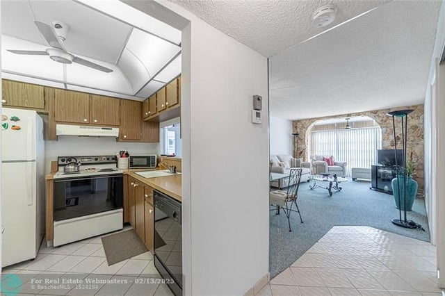 5 of 29 - 9401 Lime Bay Blvd 302, Tamarac, FL