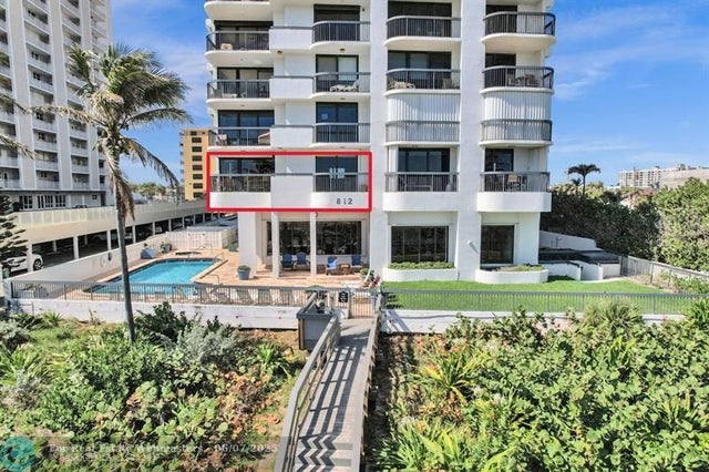 4 of 38 - 812 N Ocean Blvd #205, Pompano Beach, FL