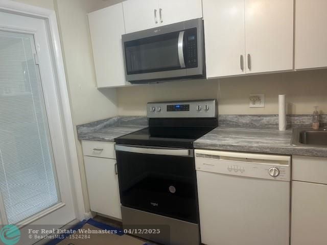 3 of 24 - 2731 Ne 14 Street Cswy 135, Pompano Beach, FL