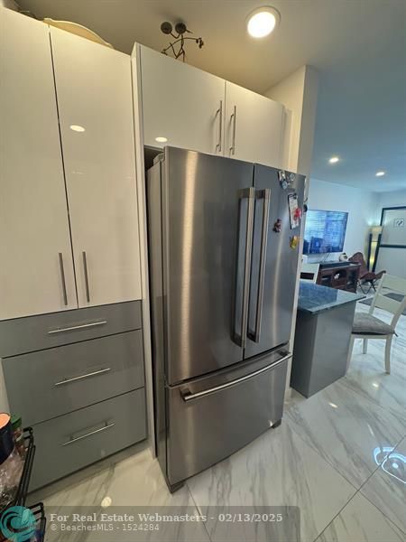 2 of 12 - 1801 Ne 62nd St 209, Fort Lauderdale, FL