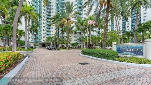 3 of 24 - 3901 S Ocean Dr 10d, Hollywood, FL