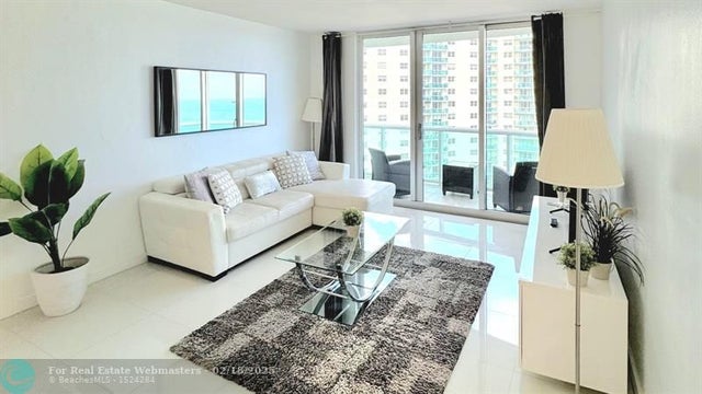5 of 24 - 3901 S Ocean Dr 10d, Hollywood, FL