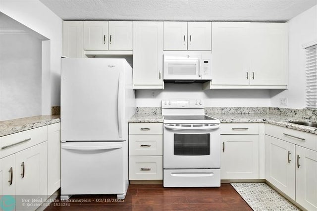 1750 Nw 3rd Ter 105c, Fort Lauderdale