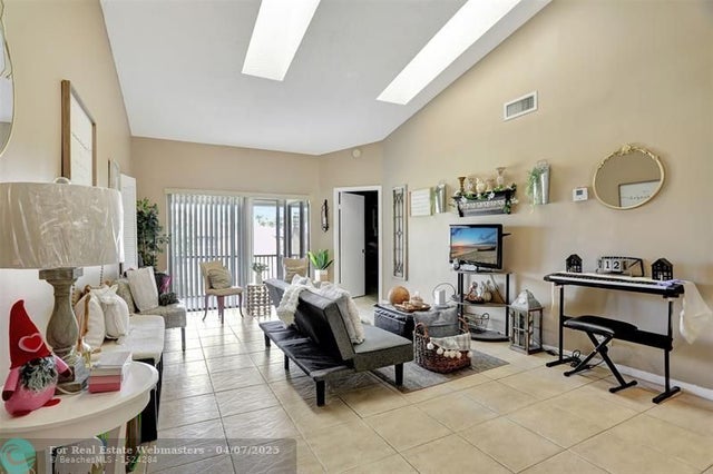 2 of 18 - 2551 Nw 56th Ave 104, Lauderhill, FL