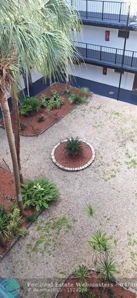 1 of 23 - 2860 Somerset Dr 416, Lauderdale Lakes, FL