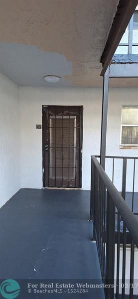 5 of 21 - 2860 Somerset Dr 202, Lauderdale Lakes, FL