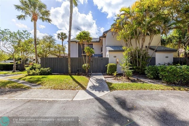 3183 Cocoplum Cir 3375, Coconut Creek