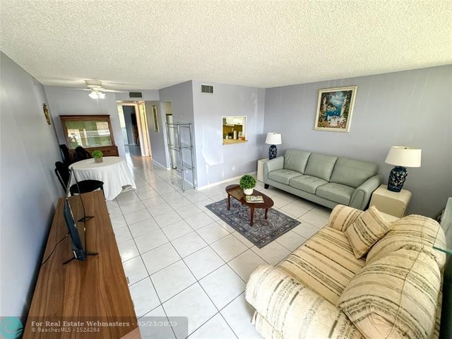 5 of 20 - 9021 Sunrise Lakes Blvd 118, Sunrise, FL
