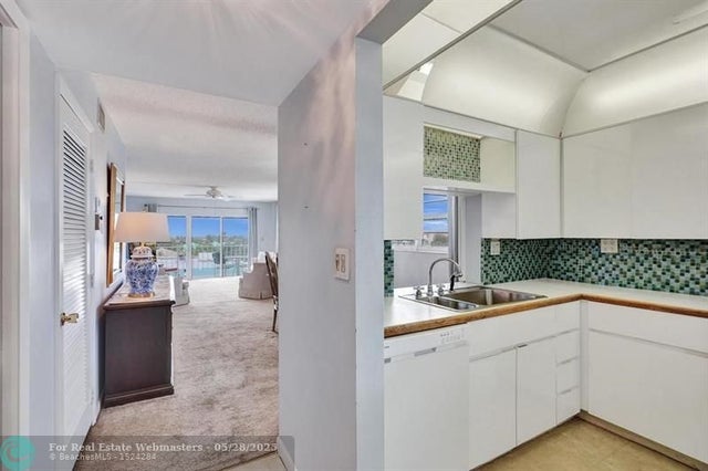 2 of 36 - 4540 N Ocean Dr 506, Lauderdale By The Sea, FL