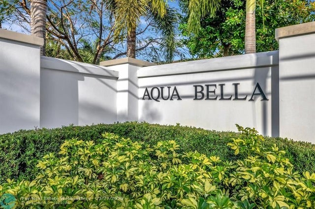 5 of 30 - 4509 E Aqua Bella Ln 4509, Fort Lauderdale, FL