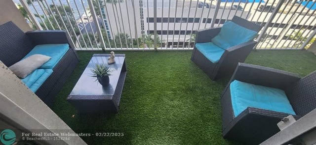 4 of 33 - 1965 S Ocean Dr 6h, Hallandale, FL