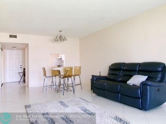 4 of 15 - 7205 Nw 4th Pl 202, Margate, FL