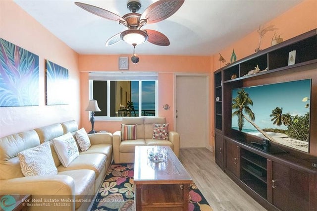 5 of 28 - 1815 N Surf Rd 403, Hollywood, FL