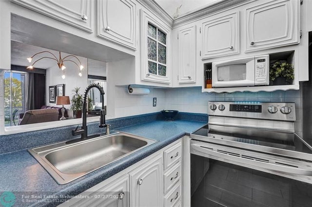 5 of 34 - 2831 Somerset Dr 107, Lauderdale Lakes, FL