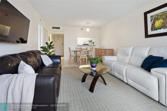 5 of 17 - 9400 Lime Bay Blvd 214, Tamarac, FL