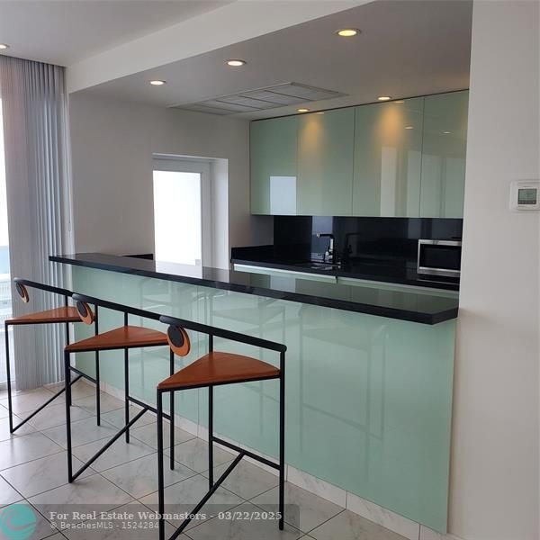 2841 N Ocean Blvd 2008, Fort Lauderdale