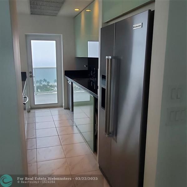 3 of 39 - 2841 N Ocean Blvd 2008, Fort Lauderdale, FL