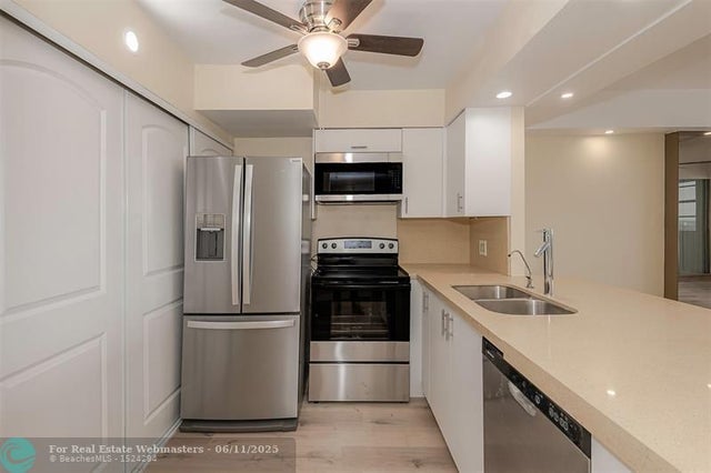 3 of 30 - 1400 S Ocean Dr 1605, Hollywood, FL
