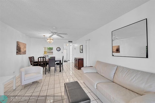 1 of 20 - 9421 Sunrise Lakes Blvd 101, Sunrise, FL