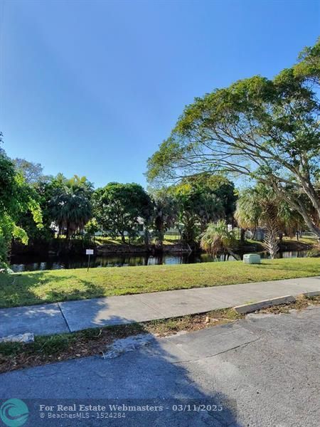 4 of 30 - 2201 Nw 41st Ave 405, Lauderhill, FL