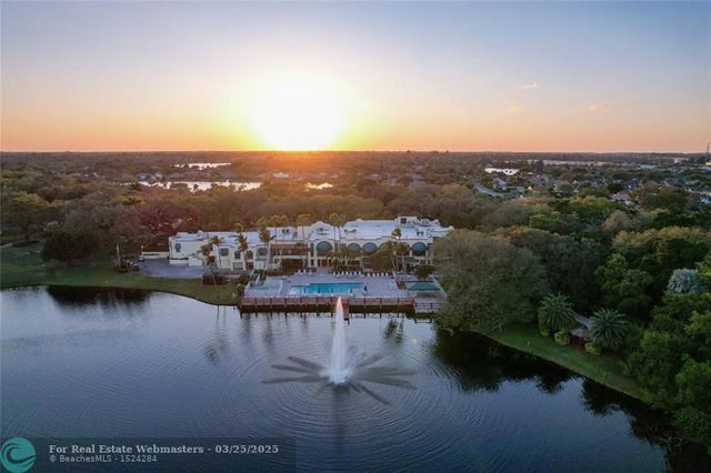4 of 93 - 9400 Live Oak Pl 305, Davie, FL
