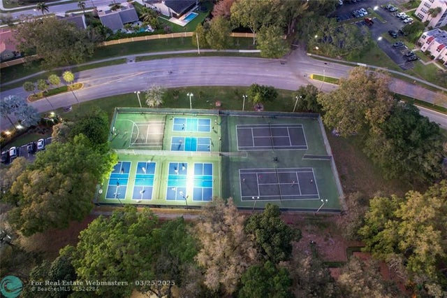5 of 93 - 9400 Live Oak Pl 305, Davie, FL