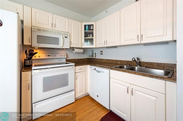 4 of 44 - 635 Euclid Ave 229, Miami Beach, FL