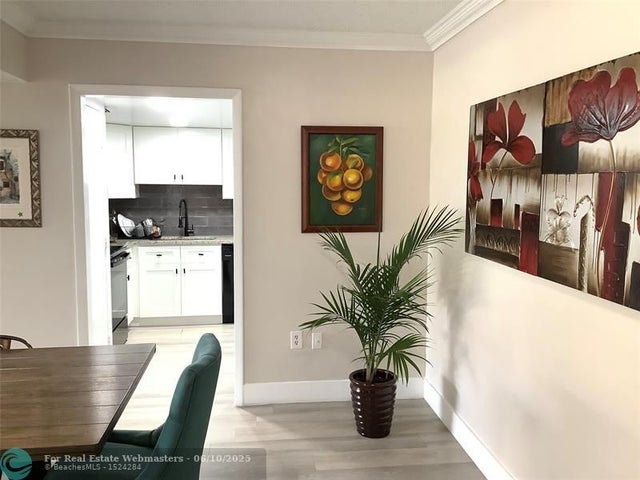 5 of 25 - 4174 Inverrary Dr 203, Lauderhill, FL