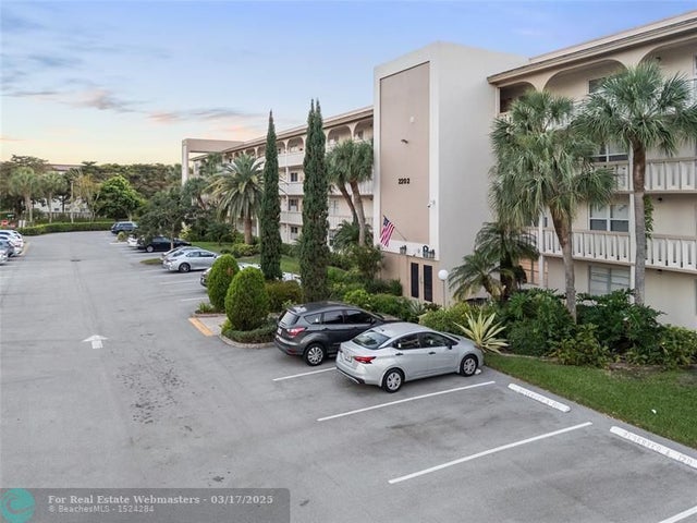 4 of 26 - 2202 Lucaya Bend J2, Coconut Creek, FL